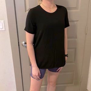 Kit and ace black high-low tee, side slit